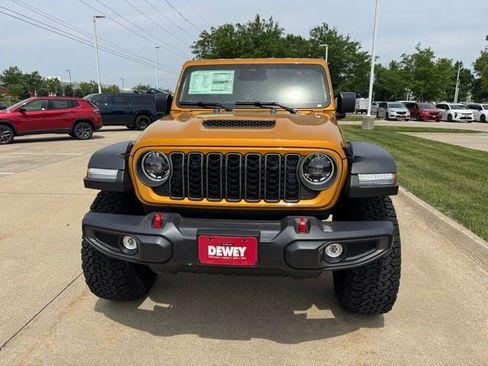 New 2026 Jeep Wrangler Unlimited Rubicon AWD/4WD image 2