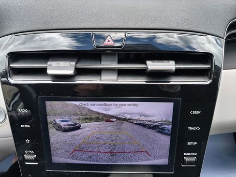 Certified 2022 Hyundai Tucson SEL w/ Convenience Package FWD image 25