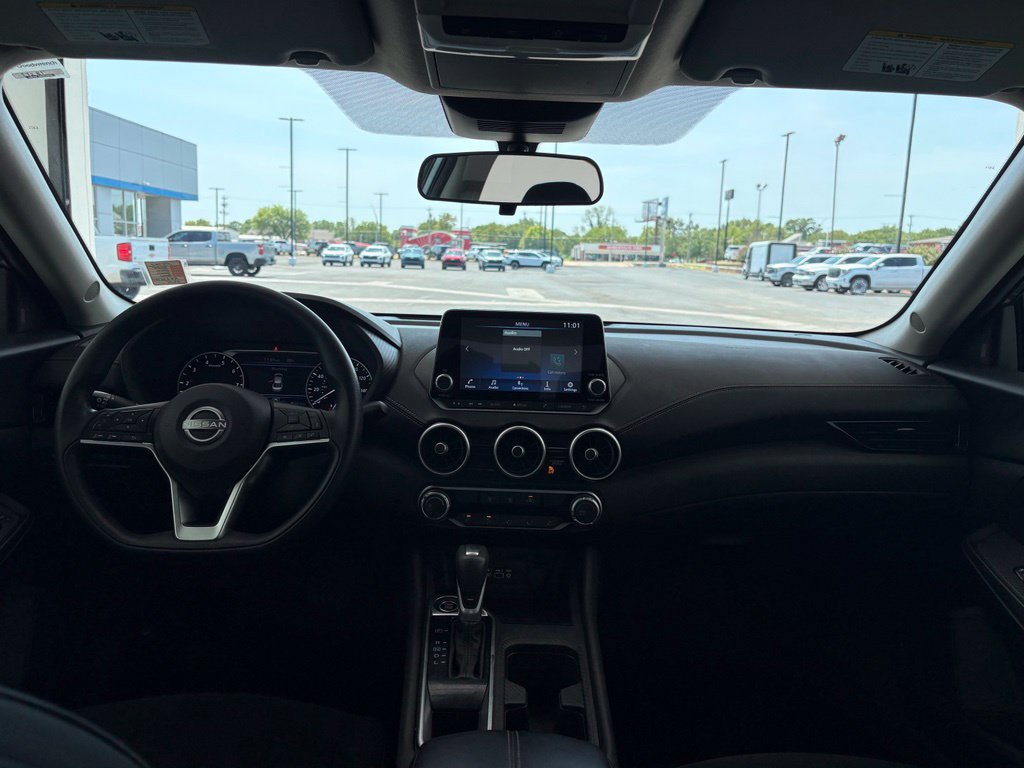 Used 2024 Nissan Sentra SV FWD image 35