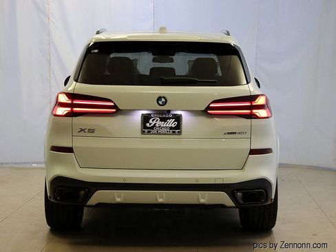 Used 2026 BMW X5 xDrive40i image 9