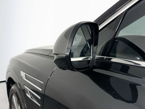 Used 2024 Genesis GV80 3.5T w/ Advanced Package image 16