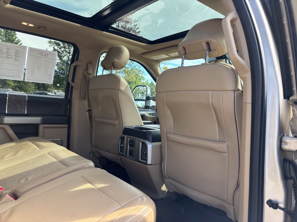 Used 2017 Ford F350 Lariat w/ Lariat Ultimate Package AWD/4WD image 18
