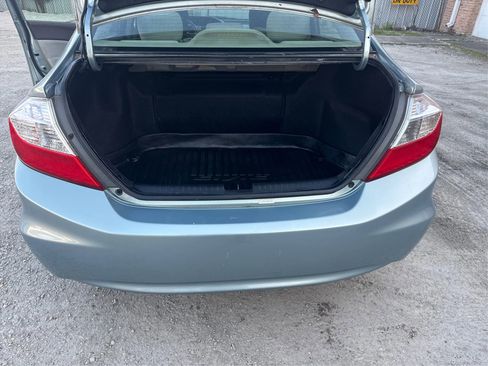 Used 2012 Honda Civic Hybrid Sedan image 15