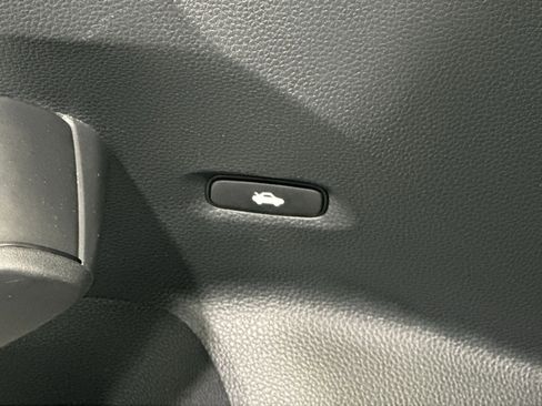 Used 2022 Honda Civic Sport image 17