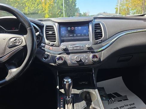 Used 2020 Chevrolet Impala Premier FWD image 25