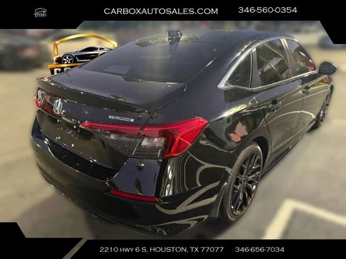 Used 2024 Honda Civic Touring image 5