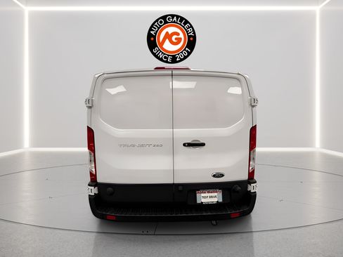 Used 2024 Ford Transit 250 Low Roof RWD image 6