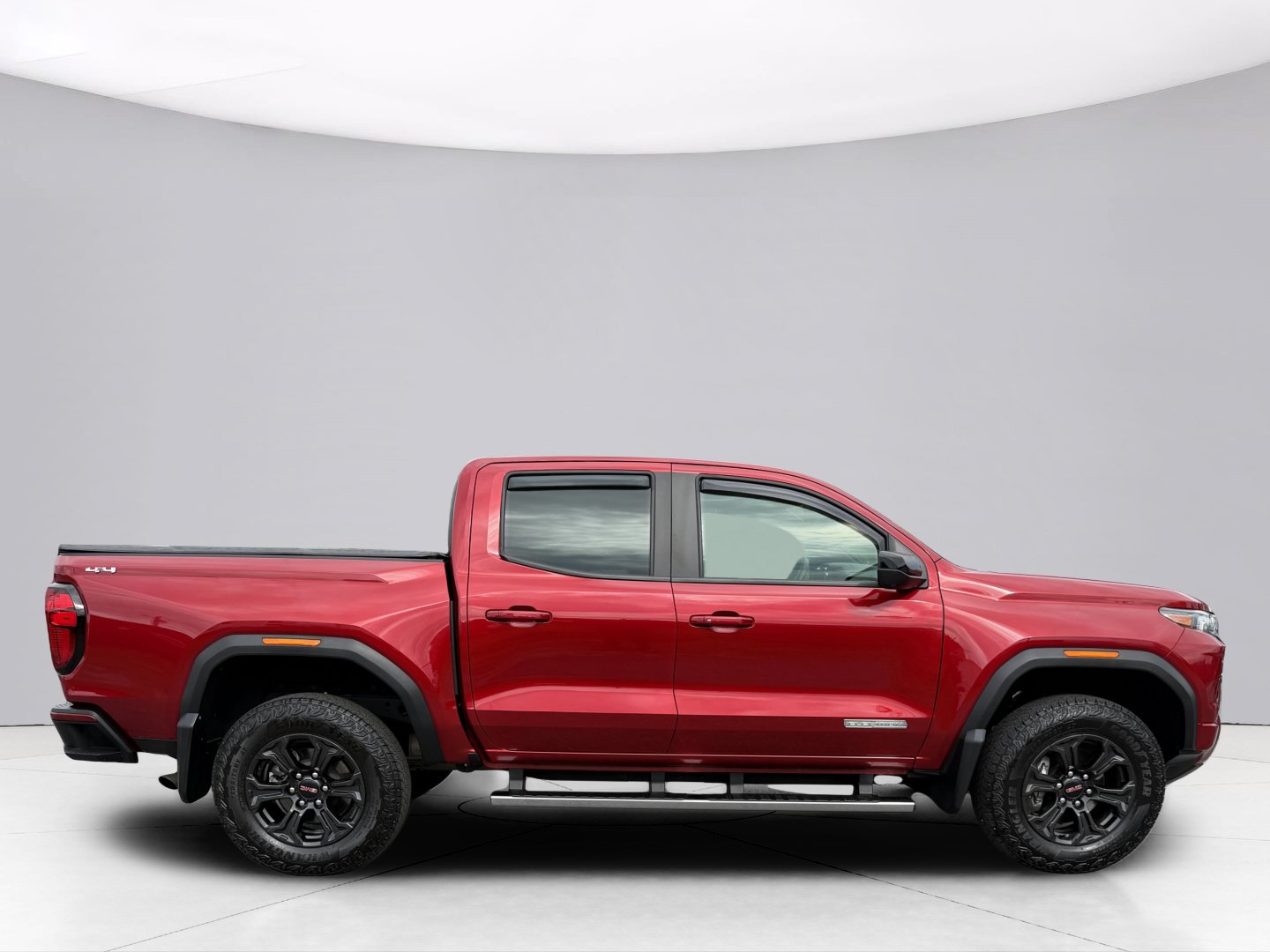 Used 2025 GMC Canyon Elevation w/ Convenience Package AWD/4WD image 10