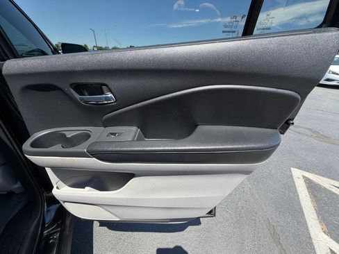 Used 2016 Honda Pilot EX image 16