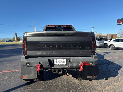 Used 2017 Ford F350 Platinum w/ Platinum Ultimate Package image 9