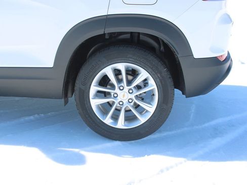 New 2026 Chevrolet TrailBlazer LS image 16