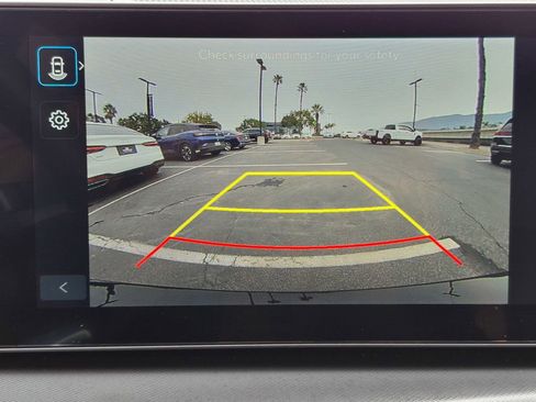 Used 2025 Hyundai Santa Fe SEL image 26