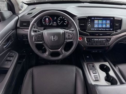 Certified 2025 Honda Ridgeline RTL+ image 29