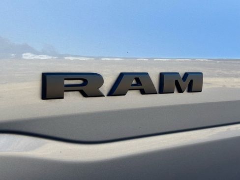 Used 2021 RAM 1500 Limited w/ Night Edition image 12