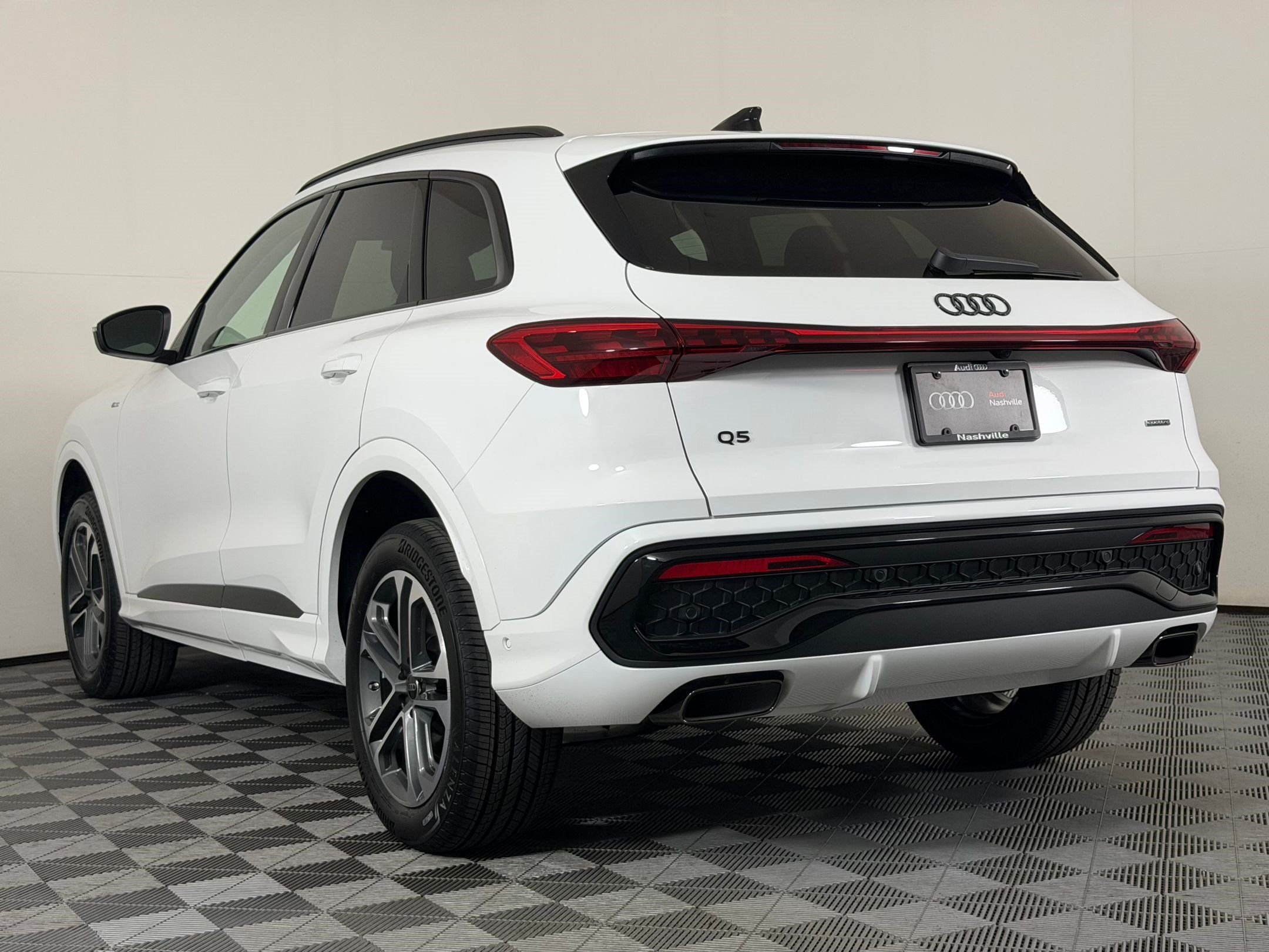 New 2026 Audi Q5 2.0T AWD/4WD image 3