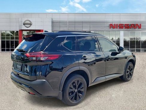Certified 2023 Nissan Rogue SV w/ SV Premium Package AWD/4WD image 2