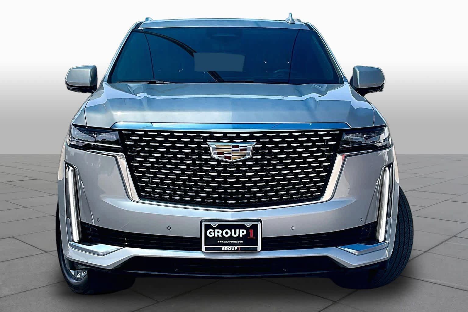 Used 2024 Cadillac Escalade Premium Luxury w/ Performance Package AWD/4WD image 6