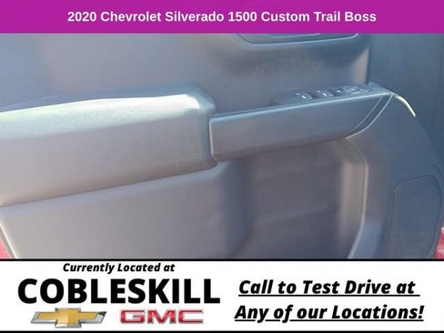 Used 2020 Chevrolet Silverado 1500 Custom Trail Boss w/ Custom Convenience Package AWD/4WD image 15