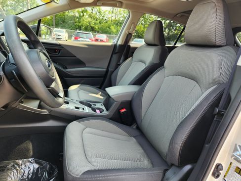 Used 2024 Subaru Crosstrek 2.0i Premium AWD/4WD image 10