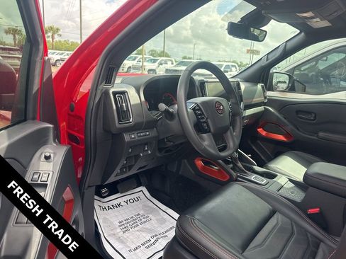 Used 2026 Nissan Frontier PRO-4X w/ Pro Premium Package image 8