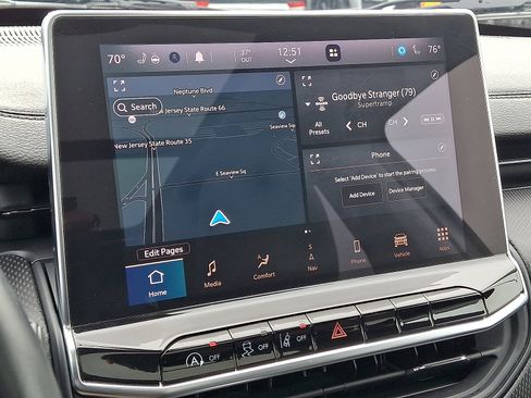 Certified 2022 Jeep Compass Trailhawk w/ Trailhawk Elite Group image 17