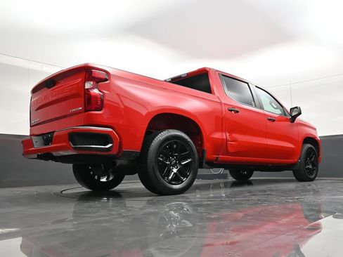 Used 2023 Chevrolet Silverado 1500 Custom RWD image 25