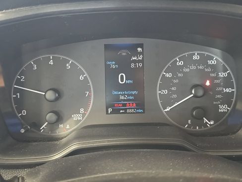 Used 2024 Toyota Corolla LE FWD image 5