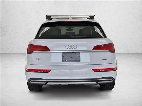 Used 2024 Audi Q5 2.0T Premium w/ Convenience Package AWD/4WD image 7