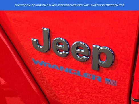 Used 2025 Jeep Wrangler Unlimited Sahara AWD/4WD image 31