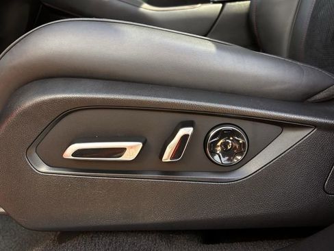 Used 2024 Acura RDX Base image 30