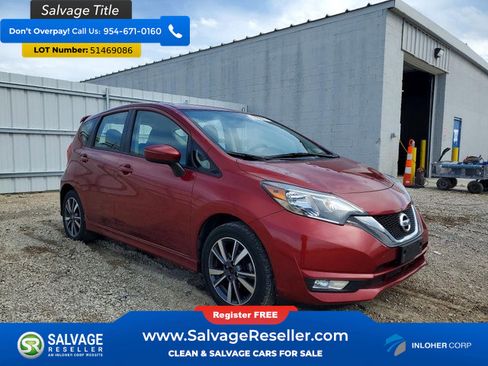 Used 2018 Nissan Versa Note SR FWD image 5