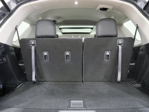 Used 2025 Honda Pilot Elite image 28