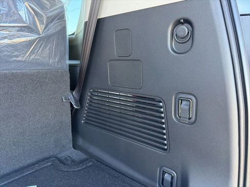 New 2026 Nissan Armada SV image 33