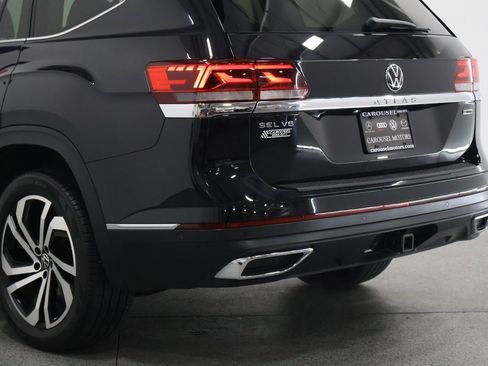Used 2021 Volkswagen Atlas SEL Premium image 10