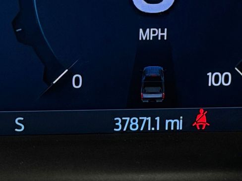 Used 2024 Ford F350 Platinum image 16