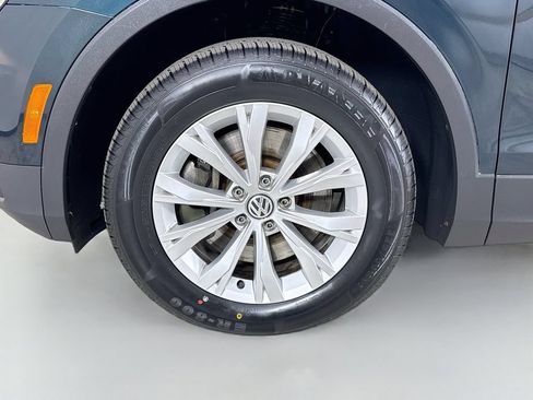 Used 2018 Volkswagen Tiguan S AWD/4WD image 32