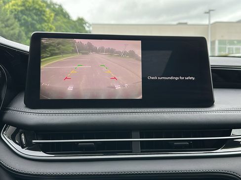 Certified 2024 INFINITI QX60 Pure image 19