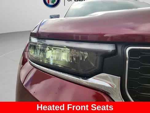 Used 2025 Jeep Grand Cherokee Laredo X w/ Luxury Tech Group I image 14