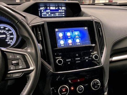 Used 2023 Subaru Forester Premium image 6