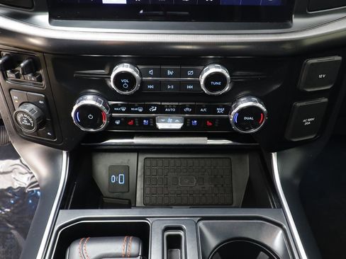 Used 2024 Ford F150 Raptor image 13