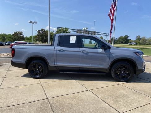 Used 2026 Honda Ridgeline Black Edition image 13