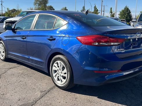 Used 2017 Hyundai Elantra SE FWD image 7