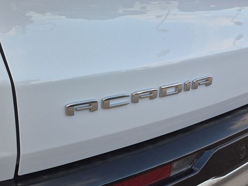 New 2026 GMC Acadia Denali w/ Super Cruise Package FWD image 34