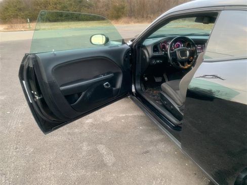 Used 2020 Dodge Challenger R/T image 19