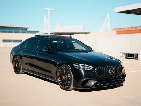 Used 2024 Mercedes-Benz S 63 AMG S image 3
