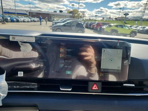 New 2026 Kia Carnival EX image 19