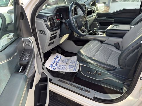 Used 2021 Ford F150 Limited image 10