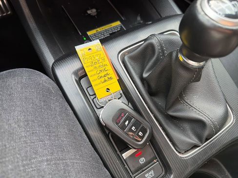 Used 2024 Honda Civic Sport Touring image 28