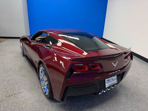 Used 2017 Chevrolet Corvette Stingray Coupe RWD image 31