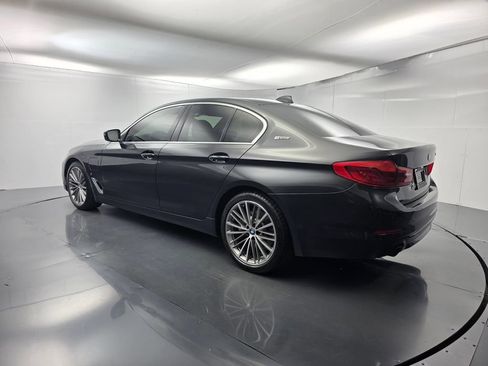 Used 2019 BMW 530e RWD image 6